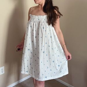 NWT - H&M White & Blue Floral Cotton Mini Dress